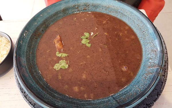 Sopa Negra : Rosti Pollo