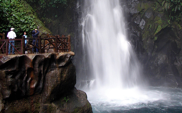 waterfall garden varablanca heredia